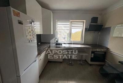 Apartament cu 3 camere decomandat în Bucovina - 2