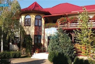 Casă cu 3 camere cu Canalizare în Dragoș Vodă