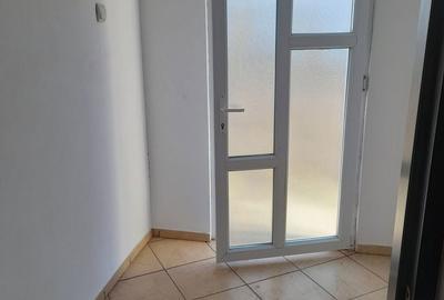 Casă cu 5 camere cu Teren 1238 Mp în Florica - 18