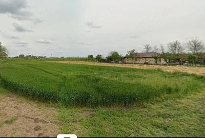 Teren de 2000 mp, în Cuza Vodă - 1