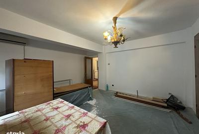 Apartament cu 3 camere decomandat în Ultracentral