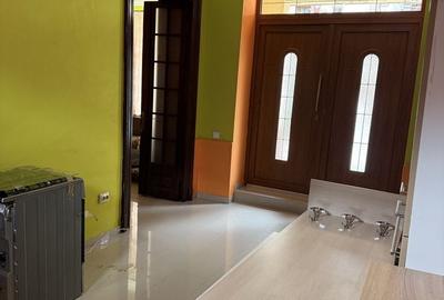Apartament cu 3 camere decomandat în Central - 2