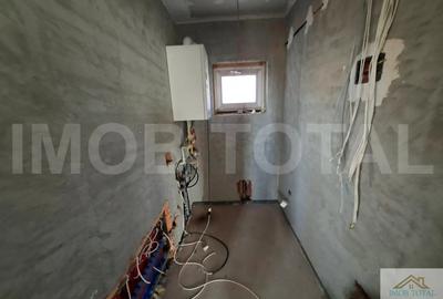 Casă în Bascov - 13