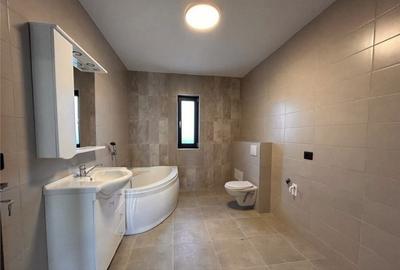 Casă cu 3 camere în Letea Veche - 2