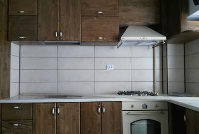 Apartament cu 4 camere decomandat în Apusului - 4