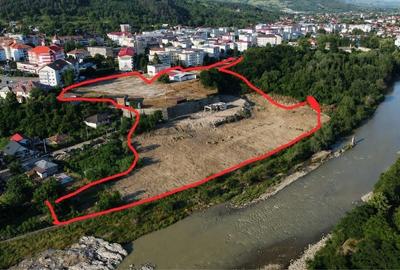 Spațiu comercial, în Ultracentral - 2