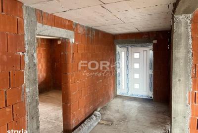 Casă cu 4 camere cu Teren 1290 Mp în Tulca - 1