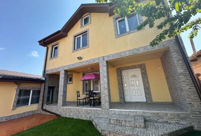 Casă individuală cu 6 camere cu Canalizare în Ovidiu - 1