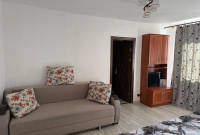 Apartament cu 2 camere semidecomandat în Teilor