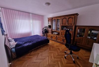 Apartament cu 3 camere decomandat în Dosu Bricii - 3