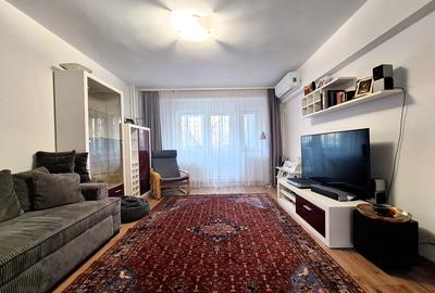 Apartament cu 4 camere semidecomandat în Unirii - 1