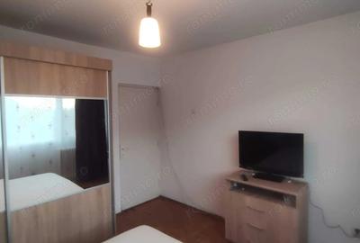 Apartament cu 2 camere decomandat în Eroii Revoluției