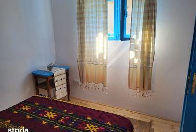 Casă cu 4 camere cu Teren 98 Mp în Central