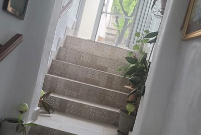 Apartament cu 2 camere semidecomandat în Central - 1