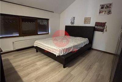 Casă cu 4 camere în Valu lui Traian