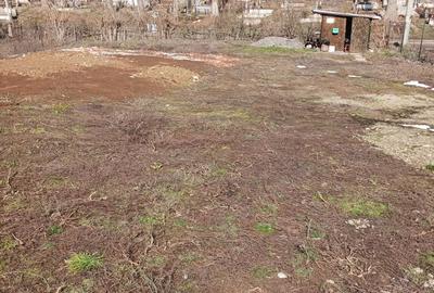 Teren de 1051 mp, în Brănești - 3