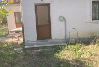 Casă cu 3 camere în Prundu - 4