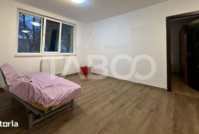 Apartament cu 2 camere semidecomandat în Brazda lui Novac