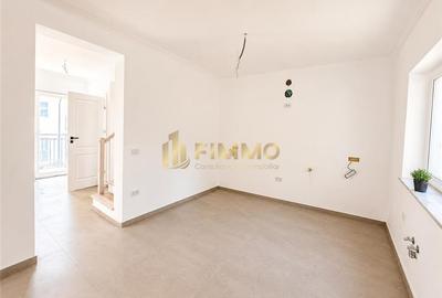 Duplex cu 4 camere cu Canalizare în Ipotești - 6