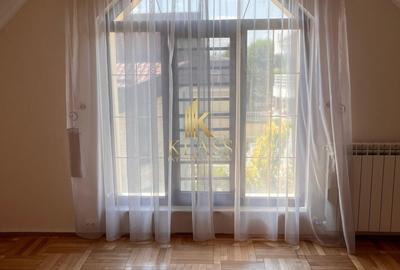 Casă cu Teren 1200 Mp în Central - 8