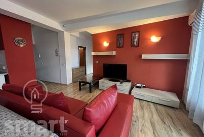 Apartament cu 3 camere semidecomandat, mobilat în Zorilor