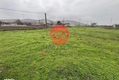 Casă cu 3 camere în Agighiol