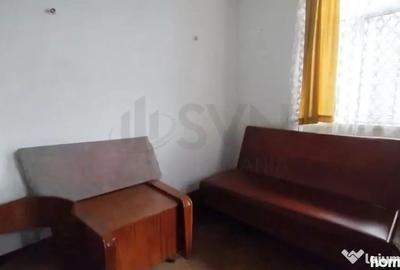 Apartament cu 5 camere decomandat în Unirii