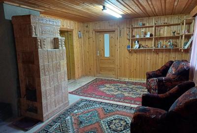 Casă individuală cu 8 camere cu Canalizare în Nistorești - 17
