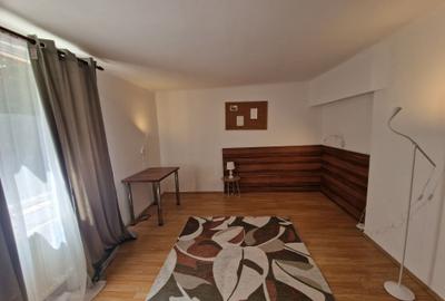 Apartament cu 2 camere semidecomandat în Dosu Bricii