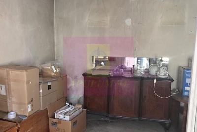Casă cu 4 camere cu Teren 163 Mp în Transilvaniei