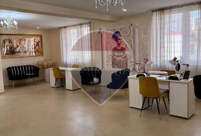 Spațiu comercial, de 150 mp, în Fortuna