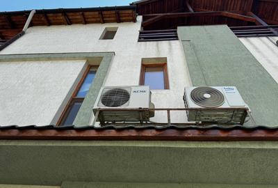 Casă individuală cu 7 camere cu Canalizare în Titulescu - 1