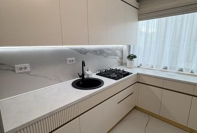 Apartament cu 4 camere decomandat în Popoveni - 4