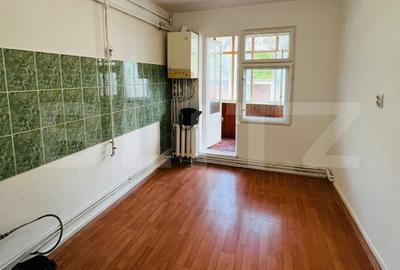 Apartament cu 2 camere decomandat în Tudor