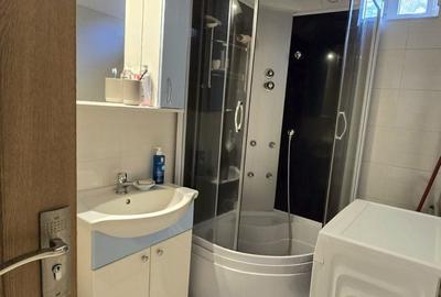 Apartament cu 2 camere decomandat în Republicii - 2