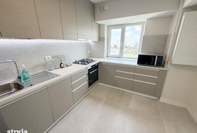 Apartament cu 3 camere decomandat în Decebal
