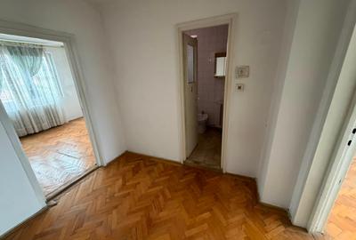 Apartament cu 3 camere semidecomandat în Punctele Cardinale - 5