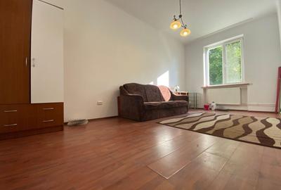 Apartament cu 2 camere decomandat în Băneasa