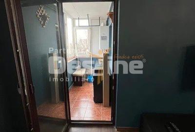 Apartament cu 2 camere, mobilat în Delfinariu