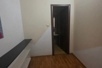 Spațiu comercial, de 56.119998931885 mp, în Trocadero