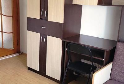 Garsonieră decomandată în Micro 14 - 8