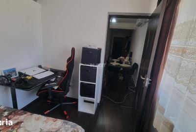 Apartament cu 3 camere în Valea Adâncă