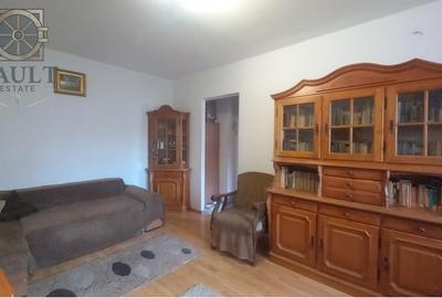 Apartament cu 4 camere semidecomandat, mobilat în Brâncoveanu