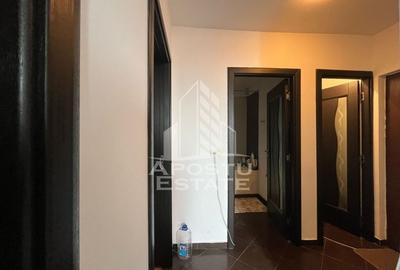 Apartament cu 3 camere decomandat în Spitalul Județean - 9