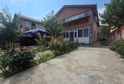 Casă individuală cu 4 camere cu Teren 250 Mp în Central - 30