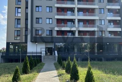 Apartament cu 2 camere decomandat, mobilat în Soarelui
