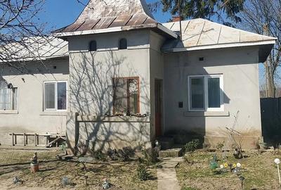 Casă cu 2 camere cu Teren 545 Mp în Zănoaga