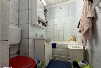 Apartament cu 2 camere decomandat în Vitan