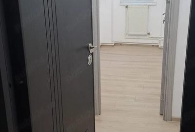 Apartament cu 2 camere semidecomandat în Viziru 3