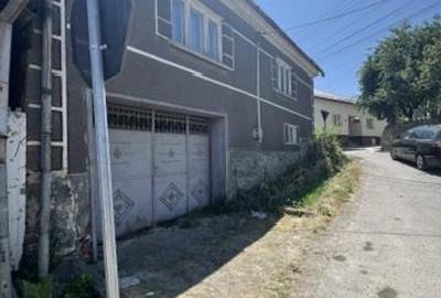 Casă cu 8 camere cu Teren 250 Mp în Măgești - 23